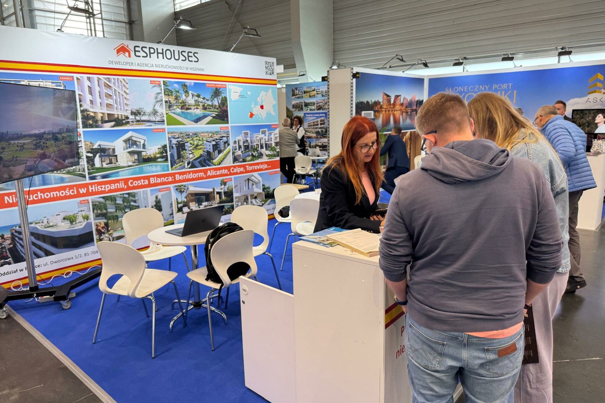 ESPHOUSES participates as an exhibitor at the INRE real estate fair in Poznań, Poland