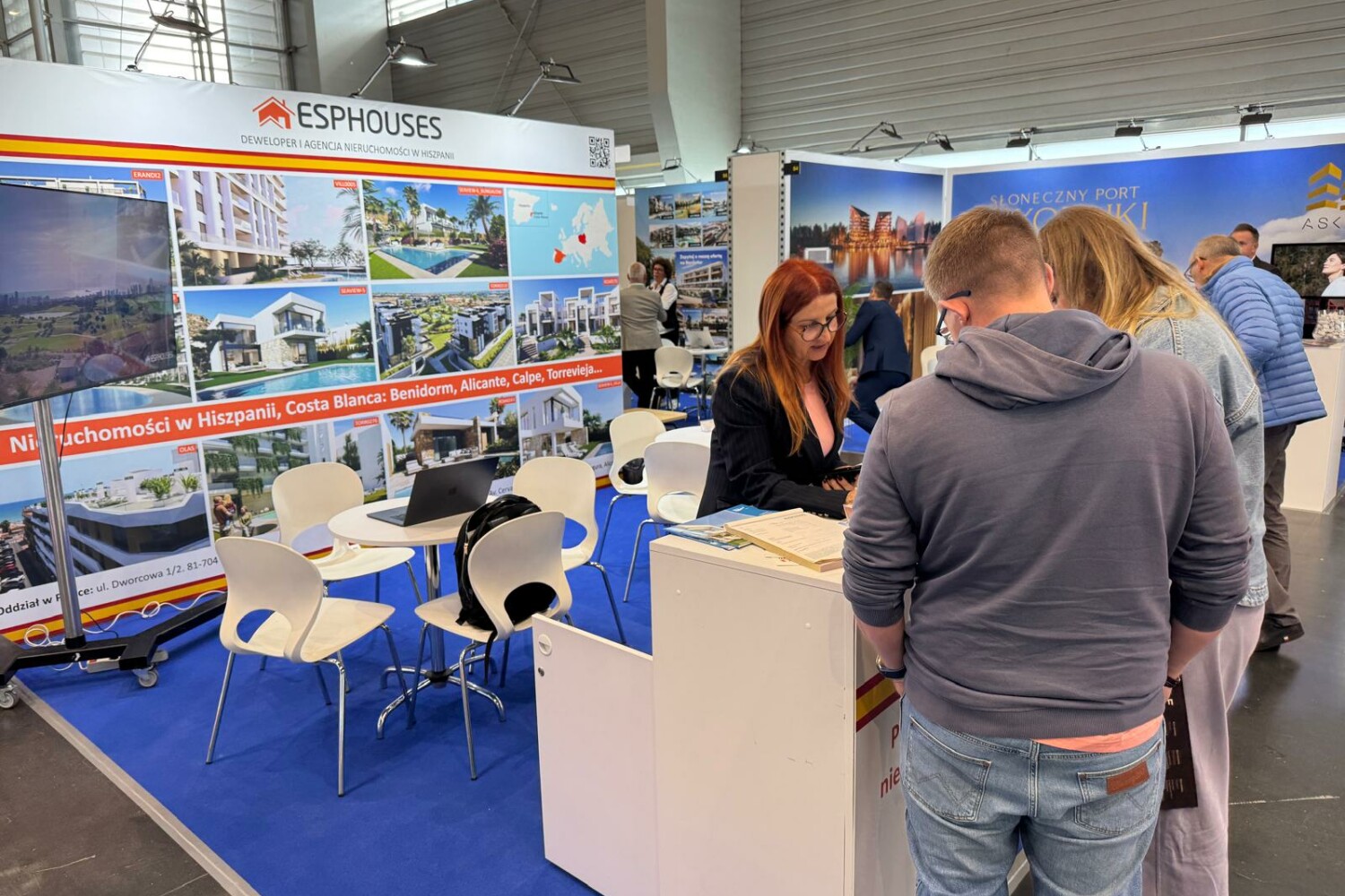 ESPHOUSES participates as an exhibitor at the INRE real estate fair in Poznań, Poland