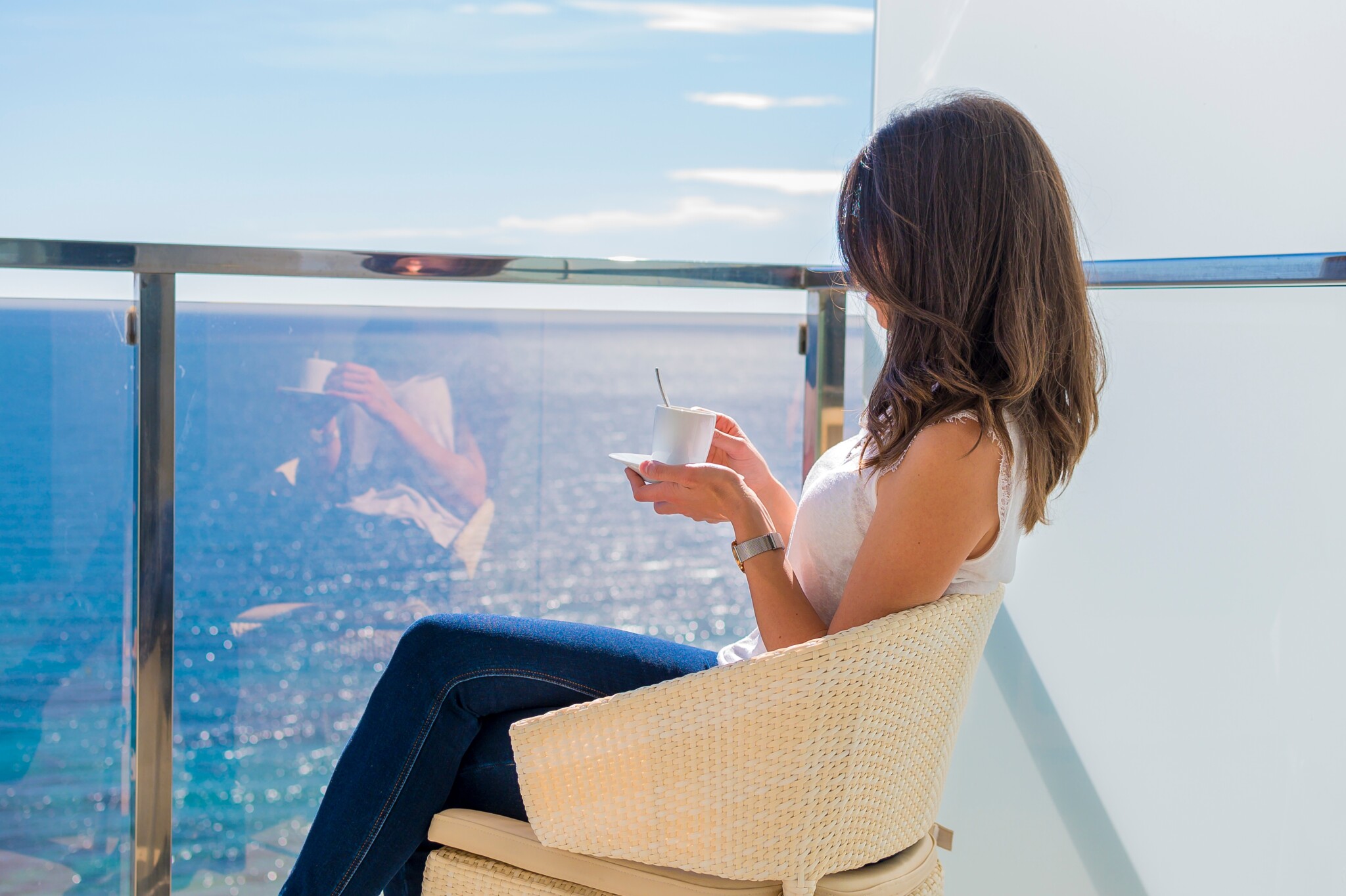 Buying a Property with Sea Views: Factors That Multiply Its Investment Value