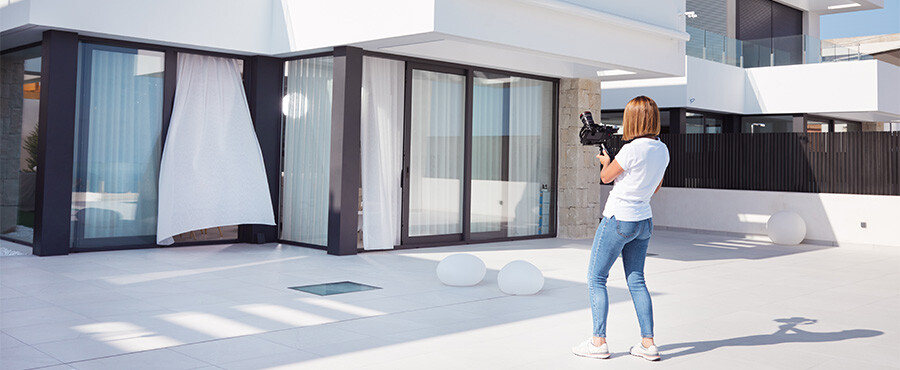 Attract your buyer faster with professional photos of your home