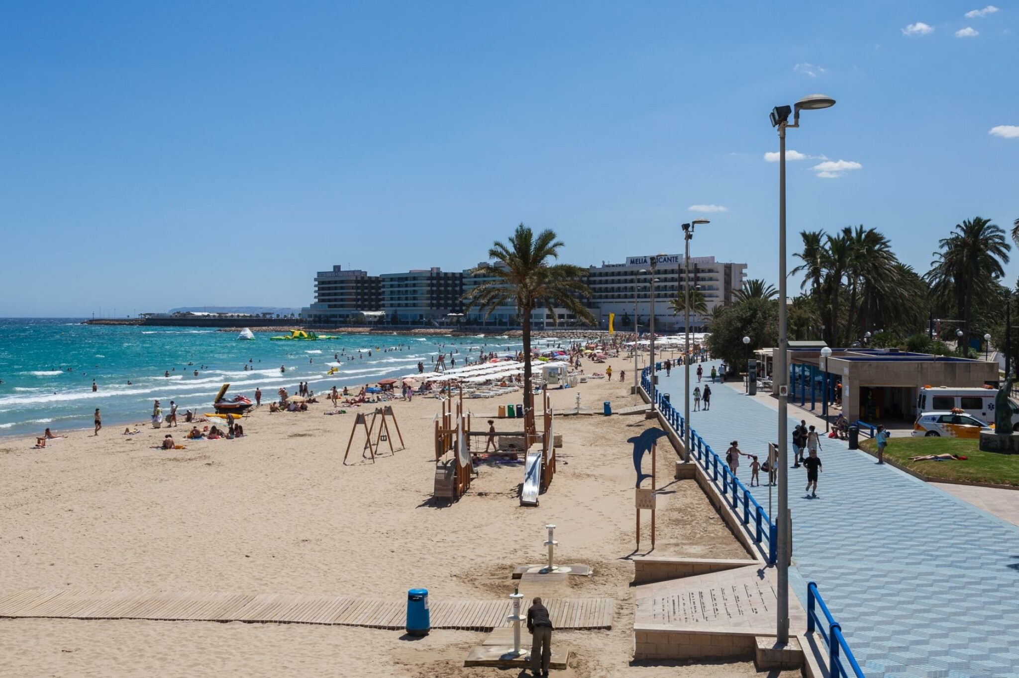 Living on the Alicante coast: get to know your new lifestyle